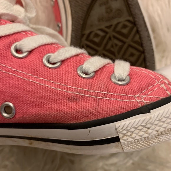 Converse All Star pink low tops - Picture 5 of 8